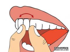 如何防止牙齿松动？