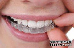 牙齿矫正限制年龄吗？